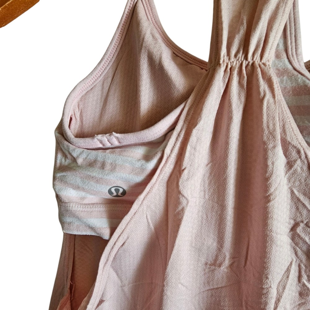 Lululemon Tank Top Light Support Built-In Bra Workout Pink Size‎ 6 No Limits - Picture 8 of 12